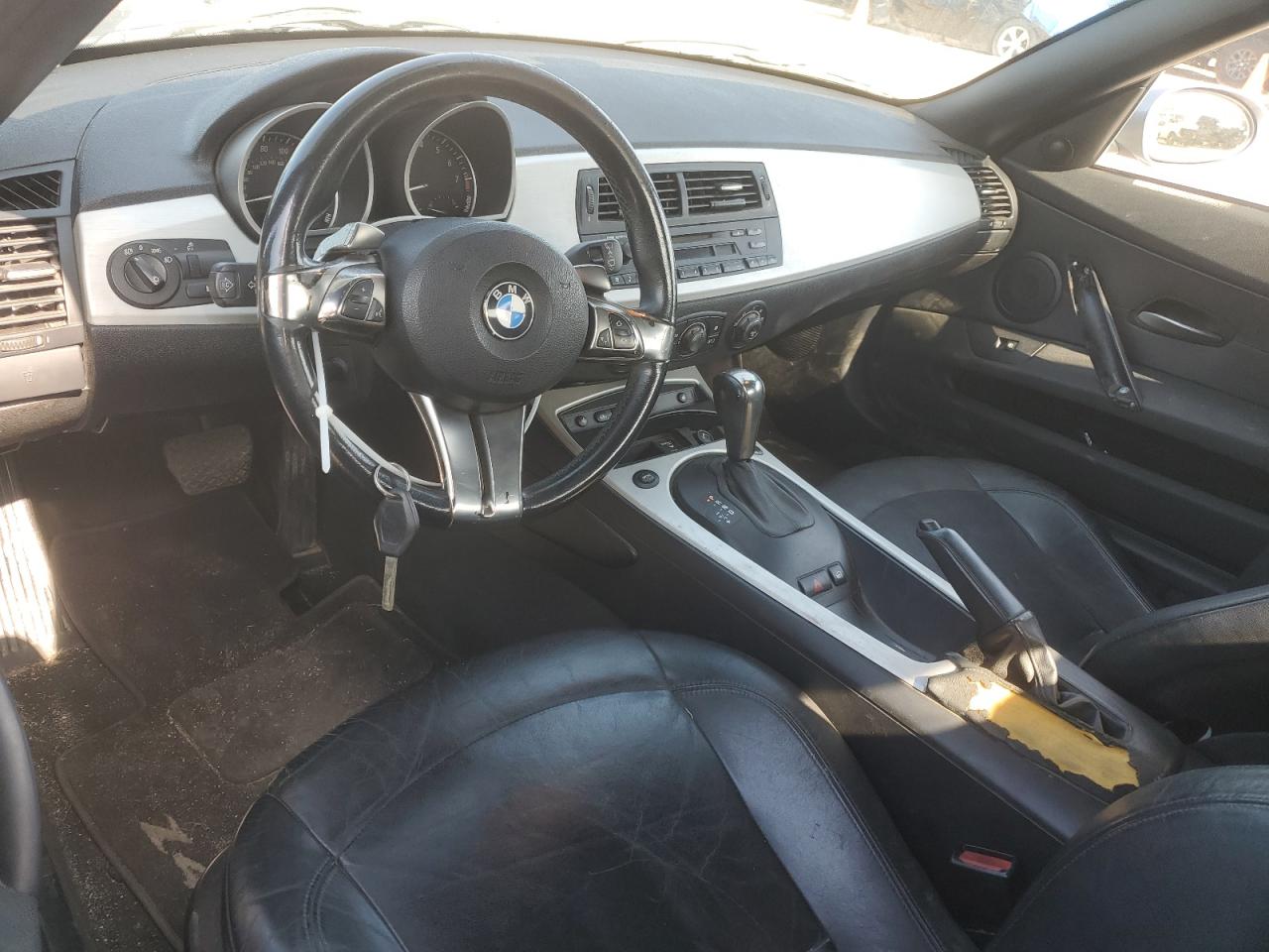 2006 BMW Z4 3.0Si VIN: 4USBU53566LX00267 Lot: 55820915