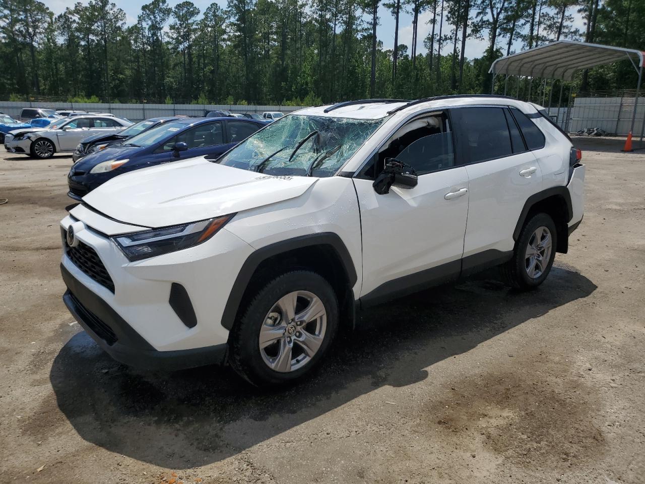 2025 Toyota Rav4 Xle for Sale in Harleyville, SC - Rollover