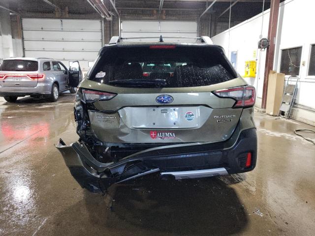  SUBARU OUTBACK 2022 Green