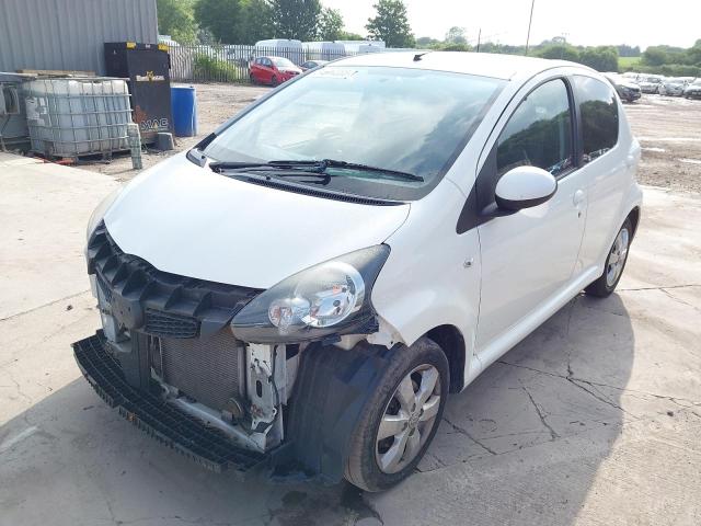 TOYOTA AYGO GO VV 2011