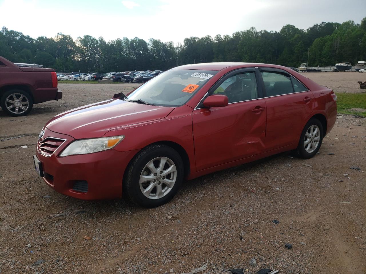 2011 Toyota Camry Base للبيع في Charles City، VA - Side