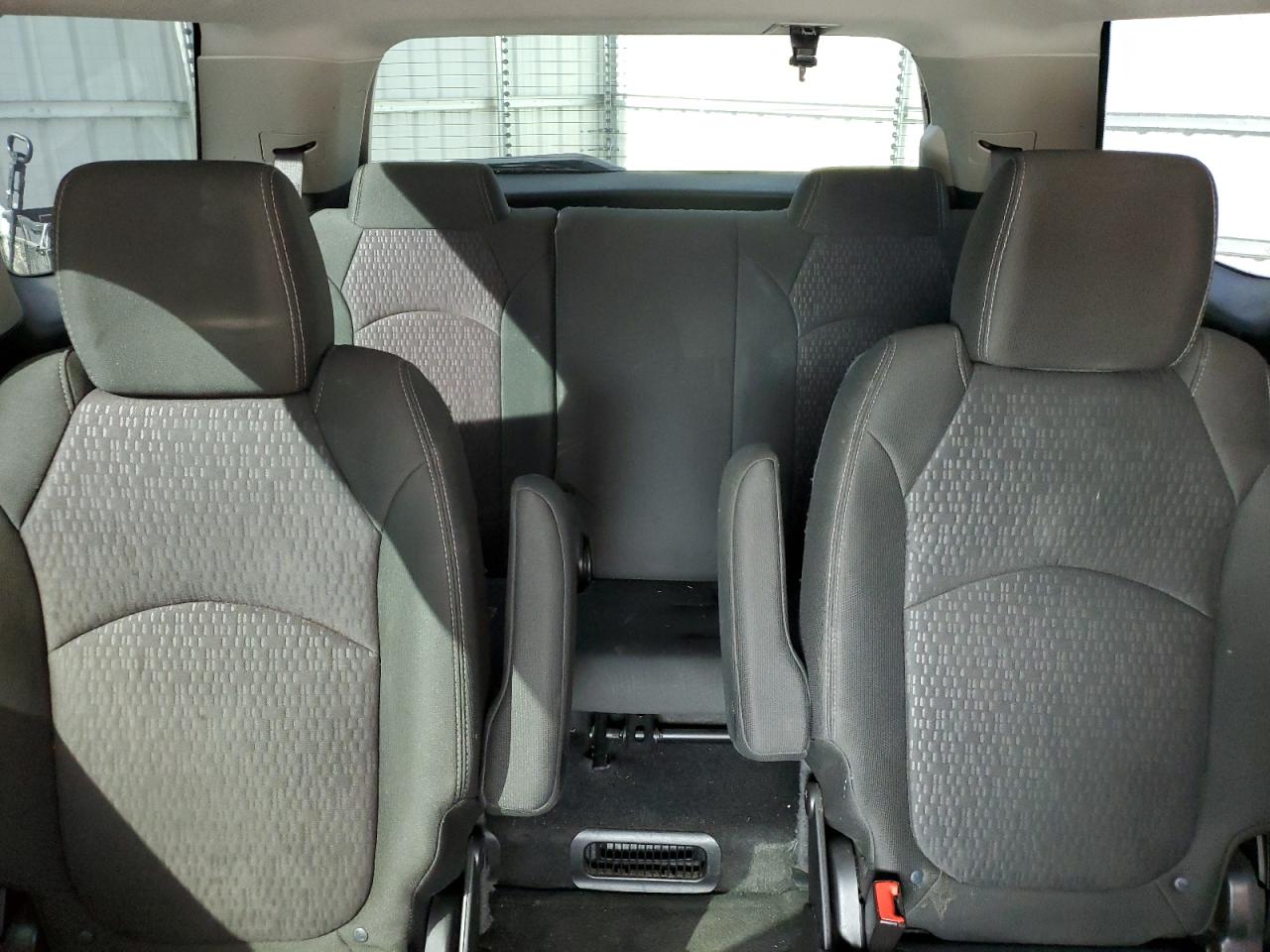 1gkkvpkd4fj374797 1GKKVPKD4FJ374797 2015 GMC Acadia Sle