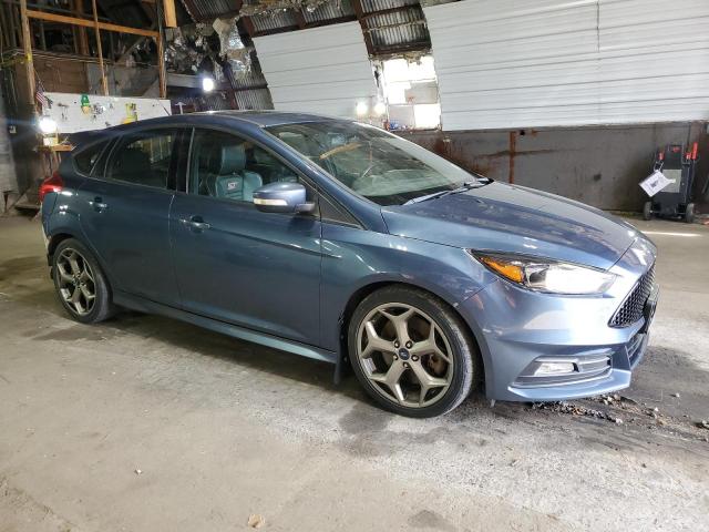  FORD FOCUS 2018 Blue