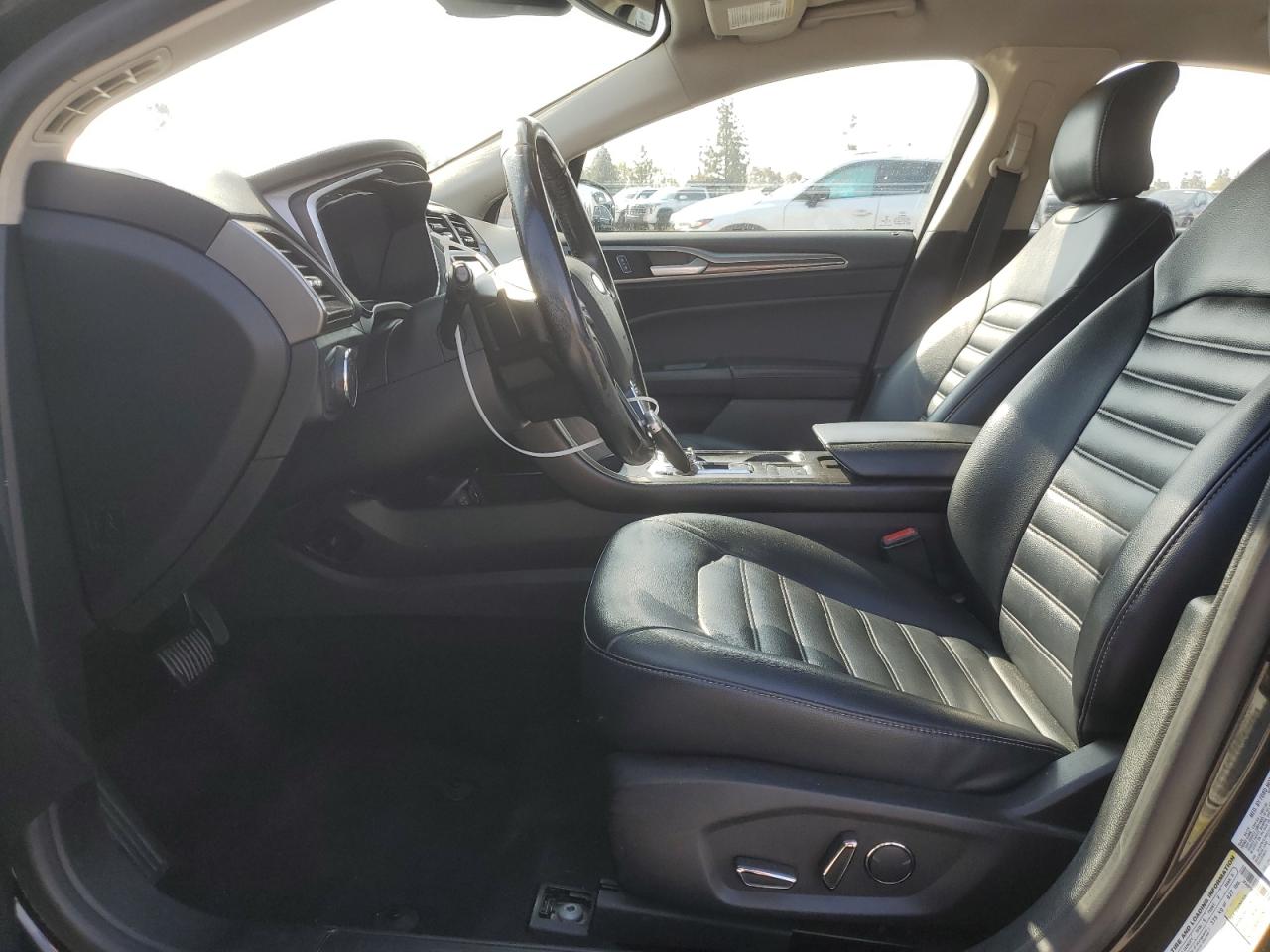 3FA6P0CD2KR234279 FORD FUSION 2019