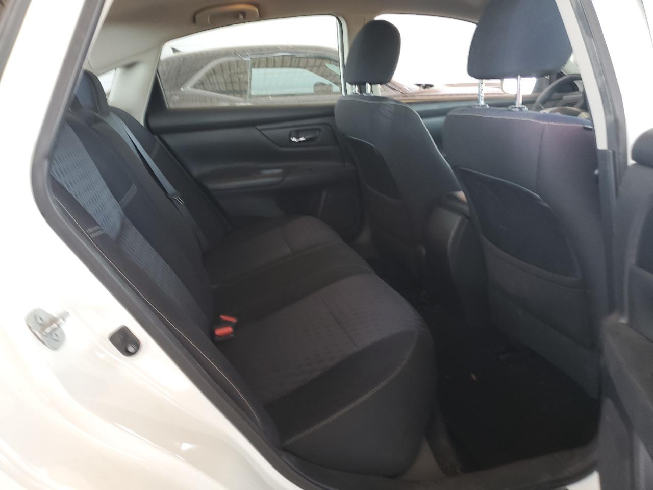 2016 Nissan Altima 2.5 VIN: 1N4AL3AP0GN318048 Lot: 56800615