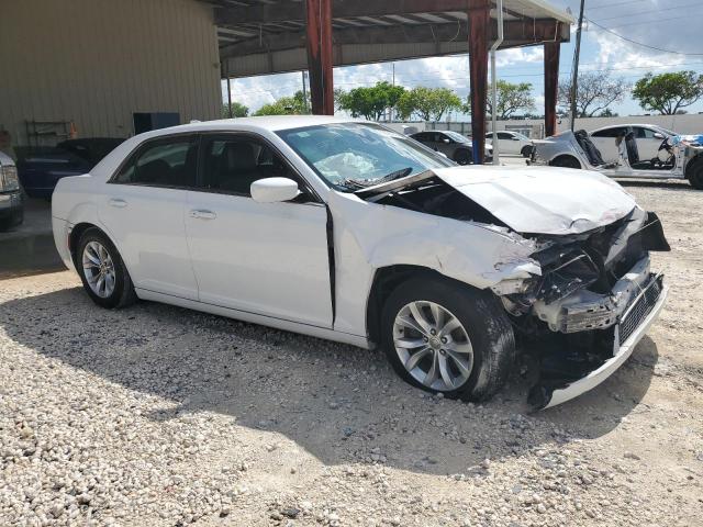  CHRYSLER 300 2015 White