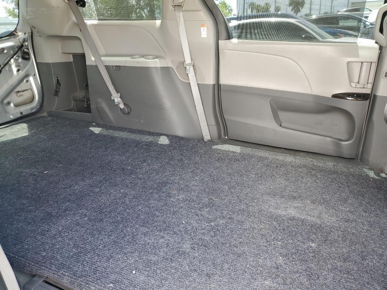2015 Toyota Sienna Xle VIN: 5TDYK3DC1FS626195 Lot: 56937525