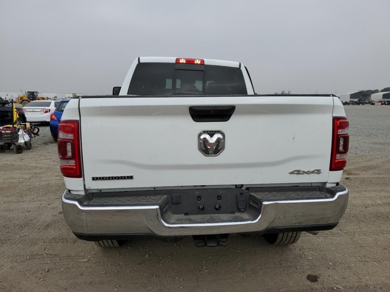 3C6UR5DJ9RG385825 2024 Ram 2500 Big Horn