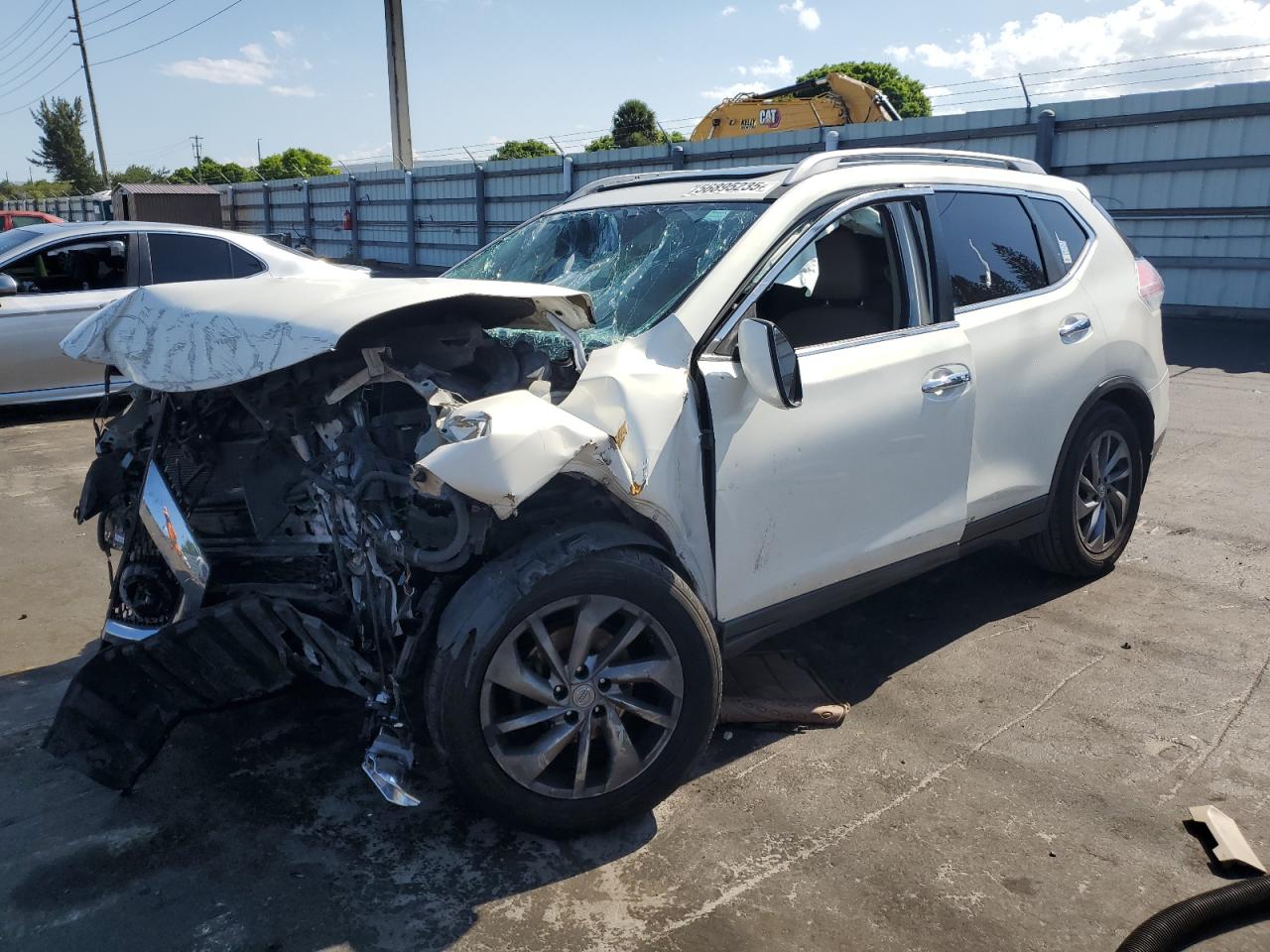 2014 Nissan Rogue S for Sale in Miami, FL - Front End