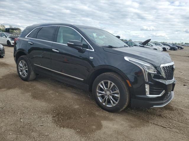  CADILLAC XT5 2021 Czarny