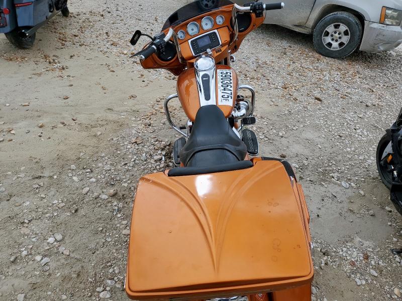undisplay HARLEY-DAVIDSON FL 2016 Оранжевий