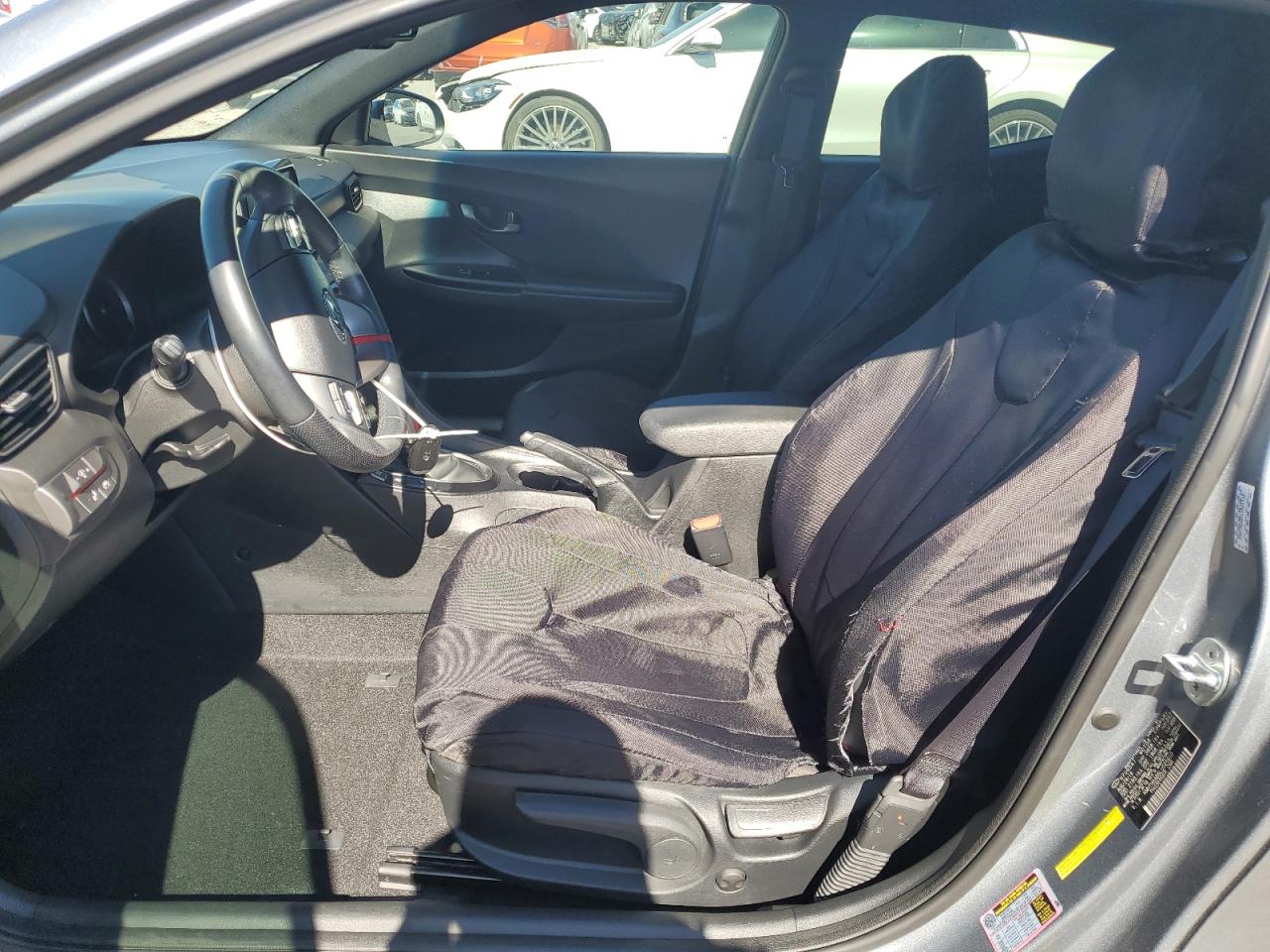 2020 Hyundai Veloster Turbo VIN: KMHTH6AB6LU025910 Lot: 57300755