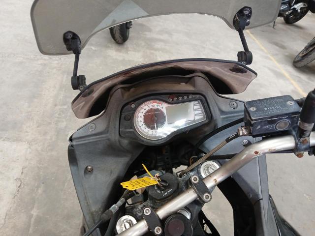 2011 SUZUKI DL 650 AL2
