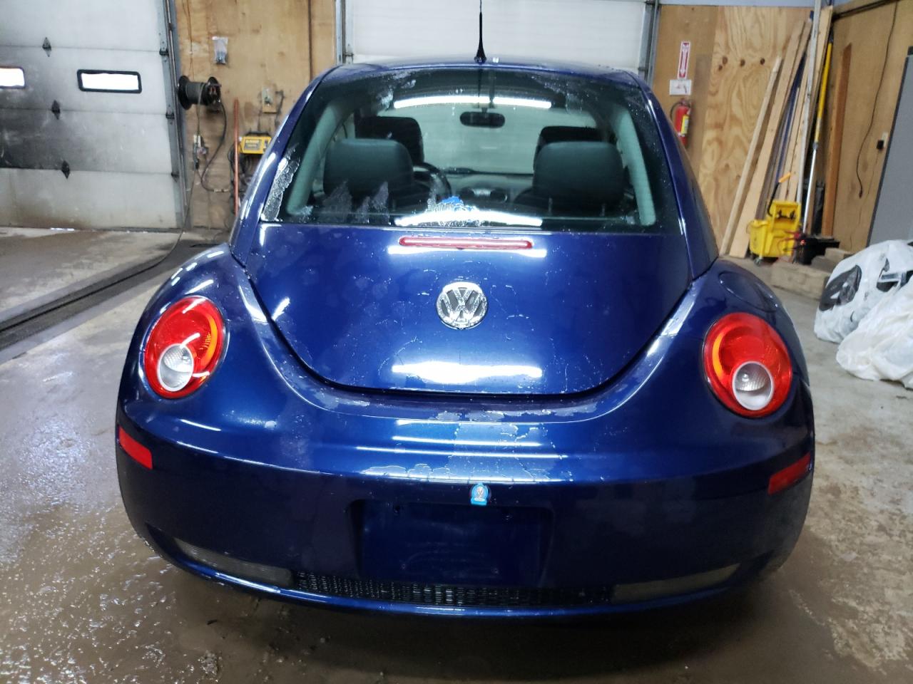 2006 Volkswagen New Beetle 2.5L Option Package 2 VIN: 3VWSG31C46M400855 Lot: 57152365