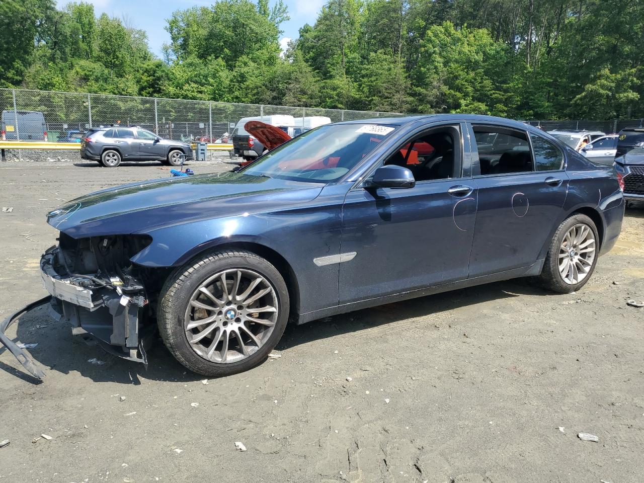 2013 Bmw 740 I იყიდება Waldorf-ში, MD - Front End