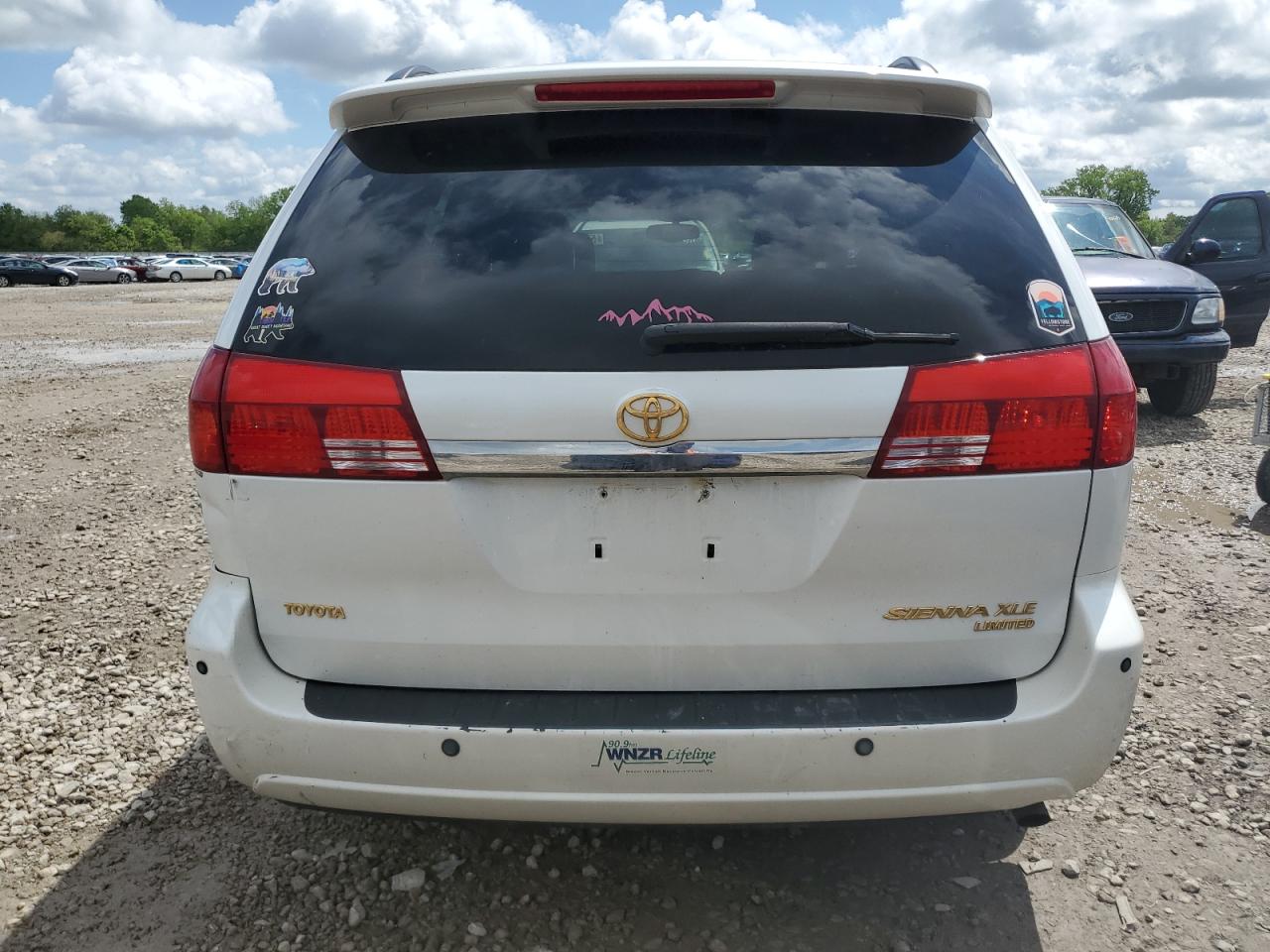 2004 Toyota Sienna Xle VIN: 5TDZA22C04S170319 Lot: 56543265