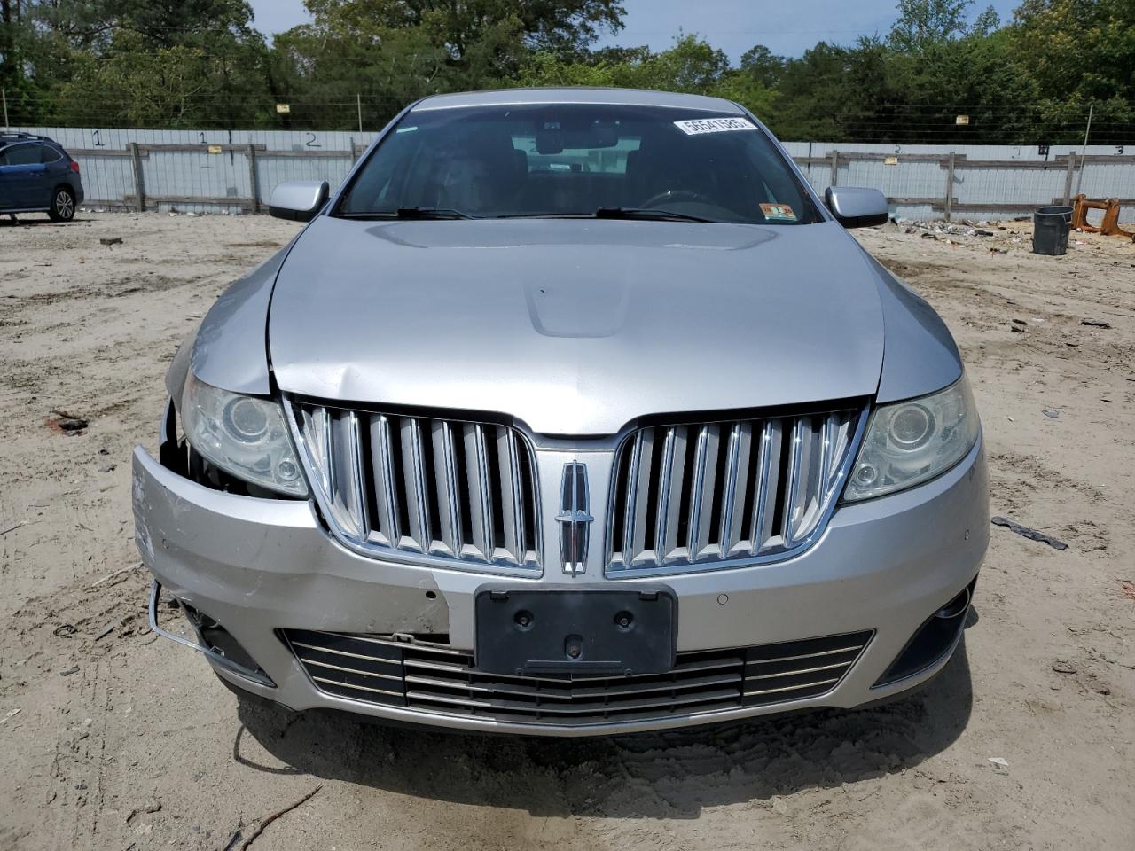 1lnhl9ft2bg610617 1LNHL9FT2BG610617 2011 Lincoln Mks