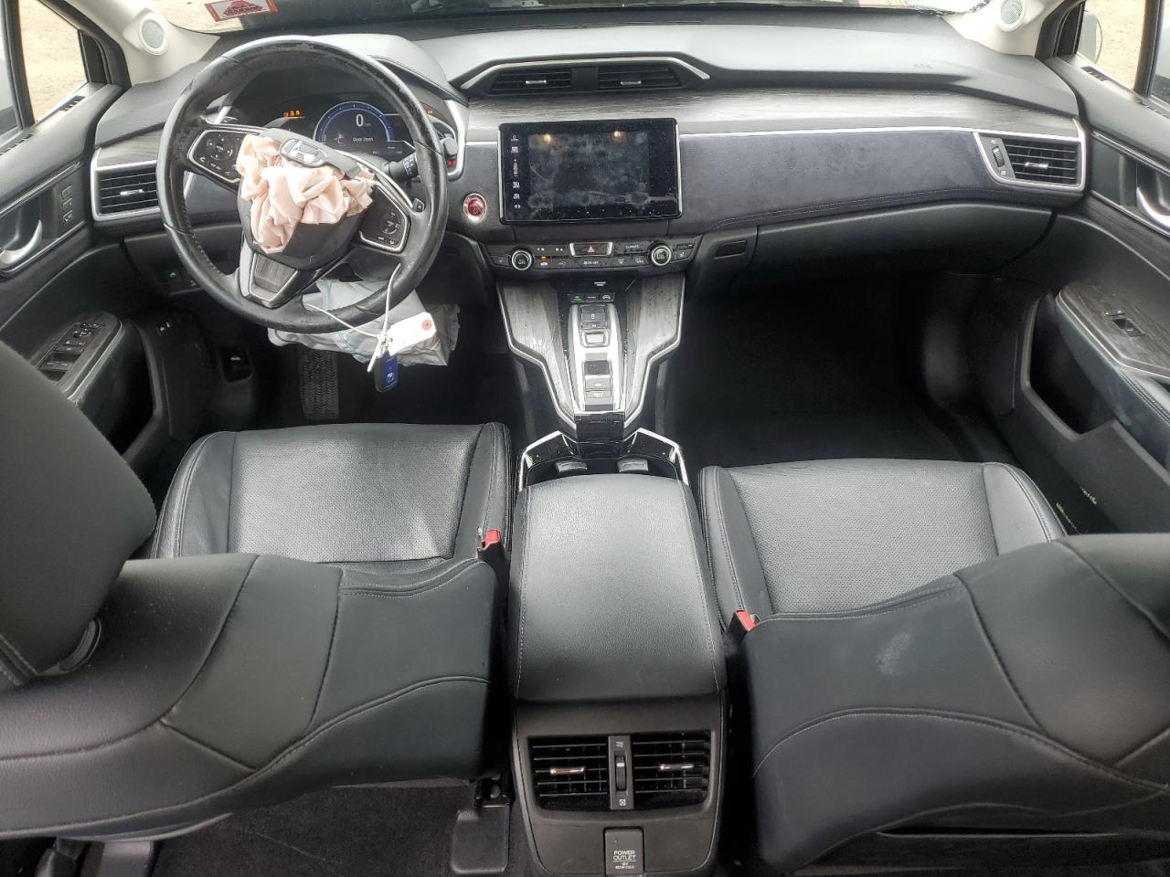 2018 Honda Clarity Touring VIN: JHMZC5F39JC019075 Lot: 57397005