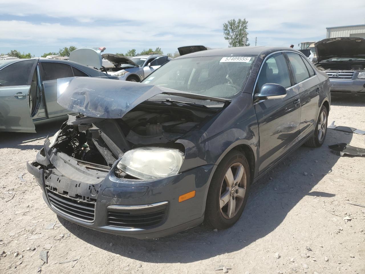 2008 Volkswagen Jetta Se for Sale in Kansas City, KS - Front End