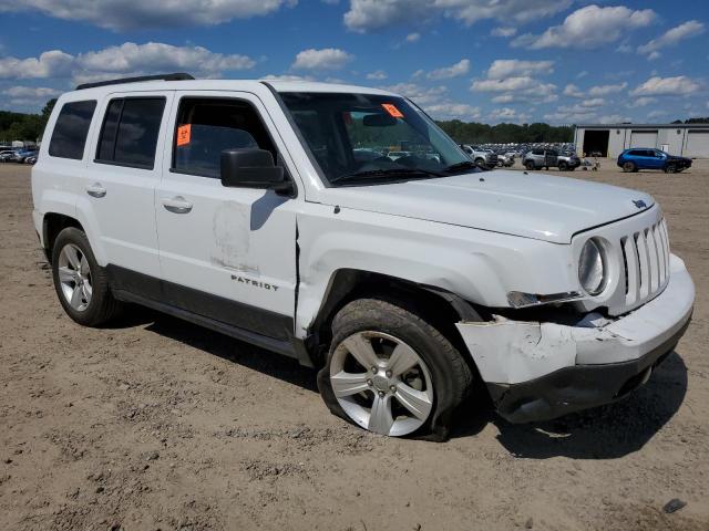 Паркетники JEEP PATRIOT 2015 Білий