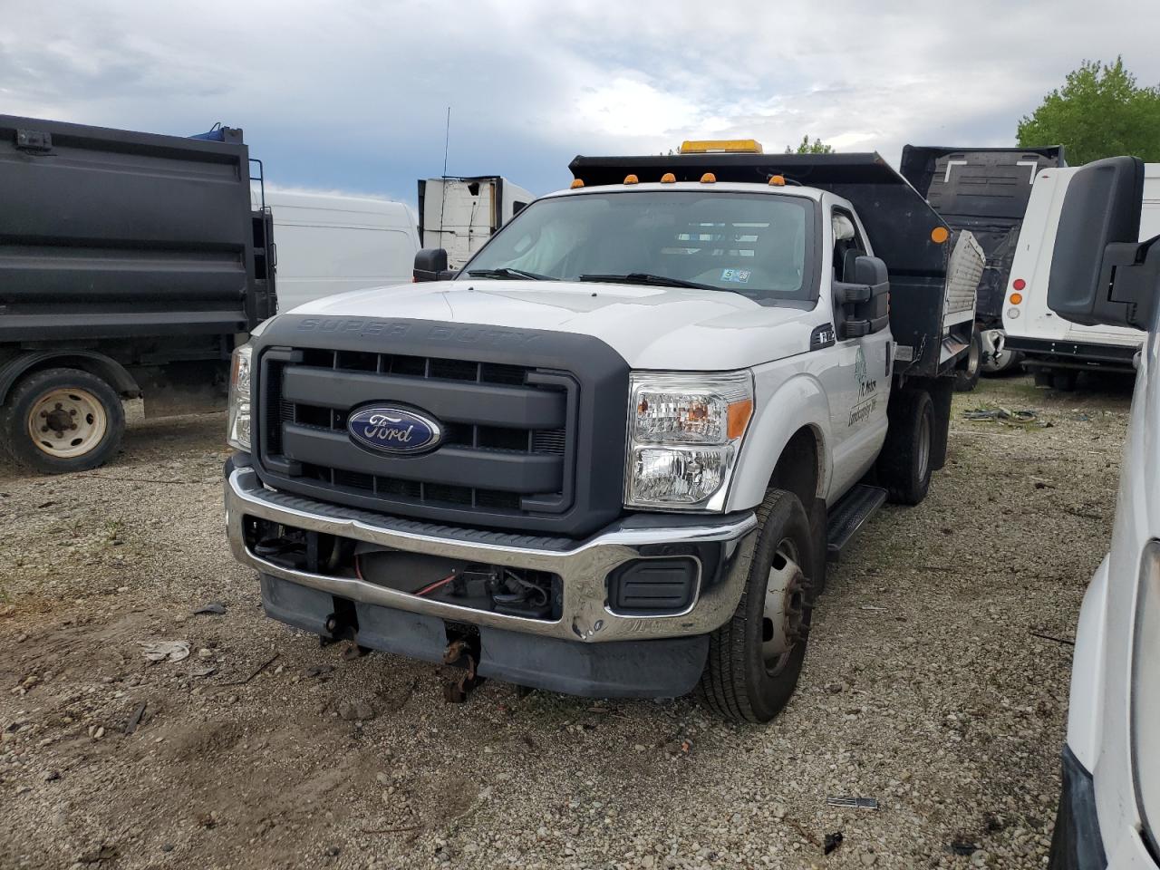 2016 Ford F350 Super Duty на продаже в Elgin, IL - Side