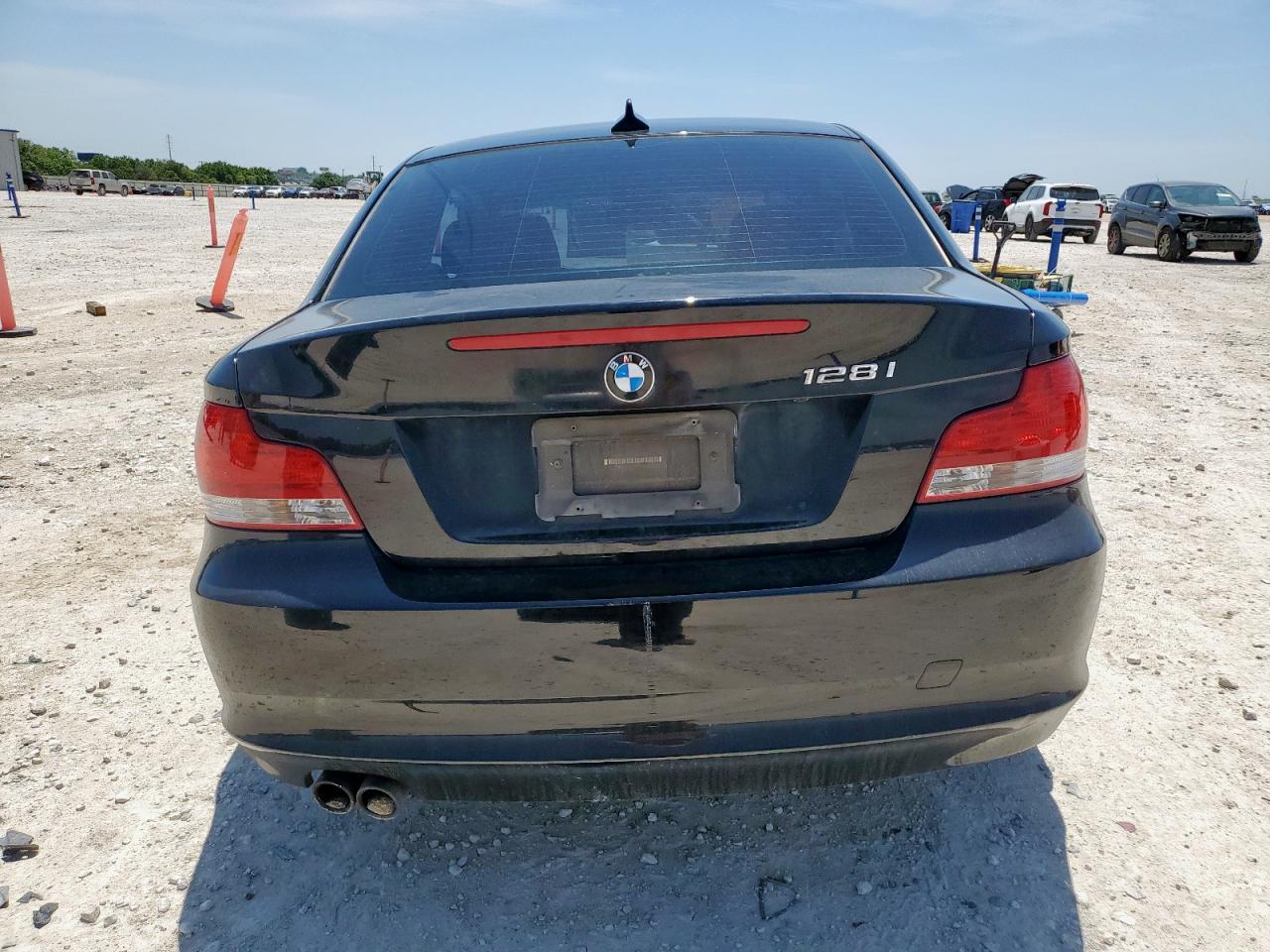 2008 BMW 128 I VIN: WBAUP735X8VF06608 Lot: 57215505