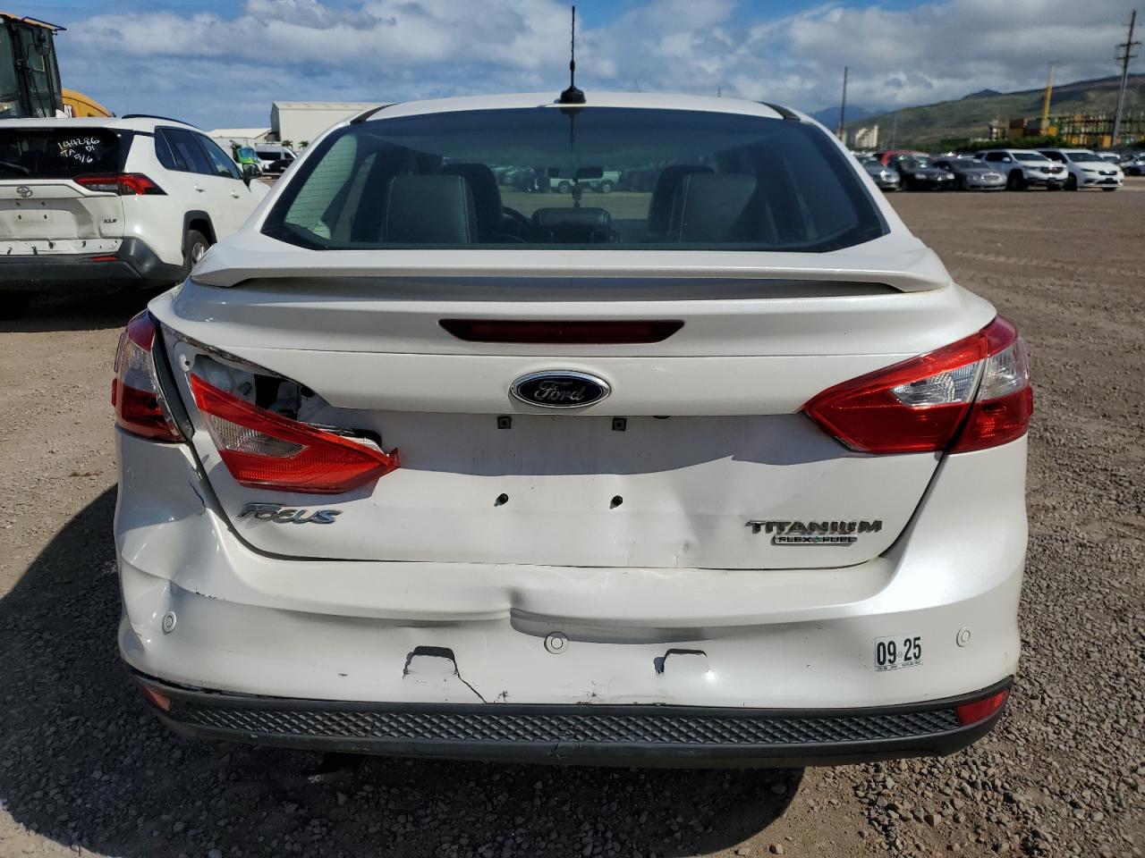 2014 Ford Focus Titanium VIN: 1FADP3J20EL199447 Lot: 54268465