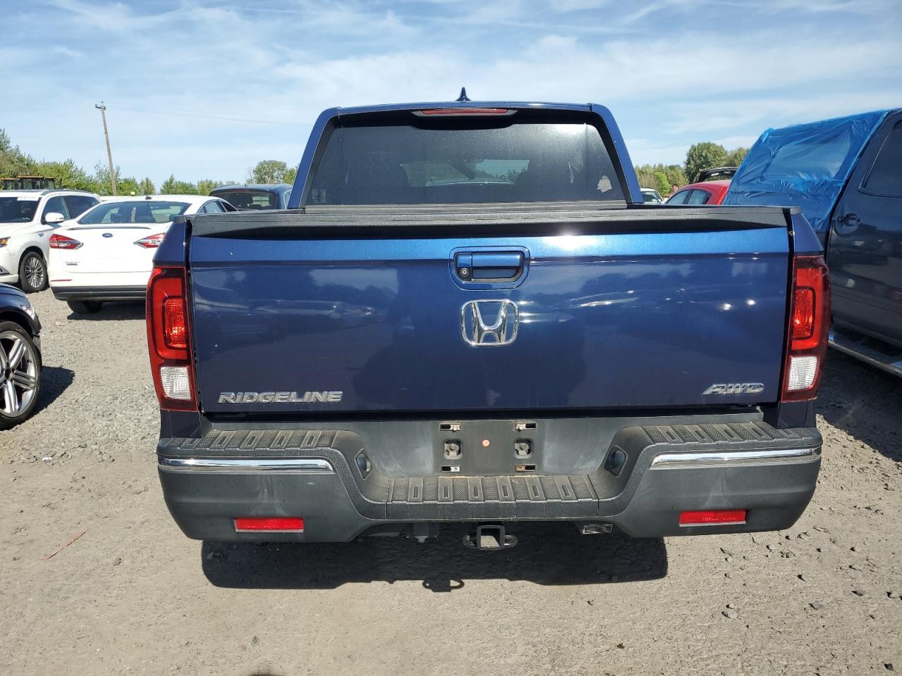 2017 Honda Ridgeline Rts VIN: 5FPYK3F45HB012741 Lot: 56432055
