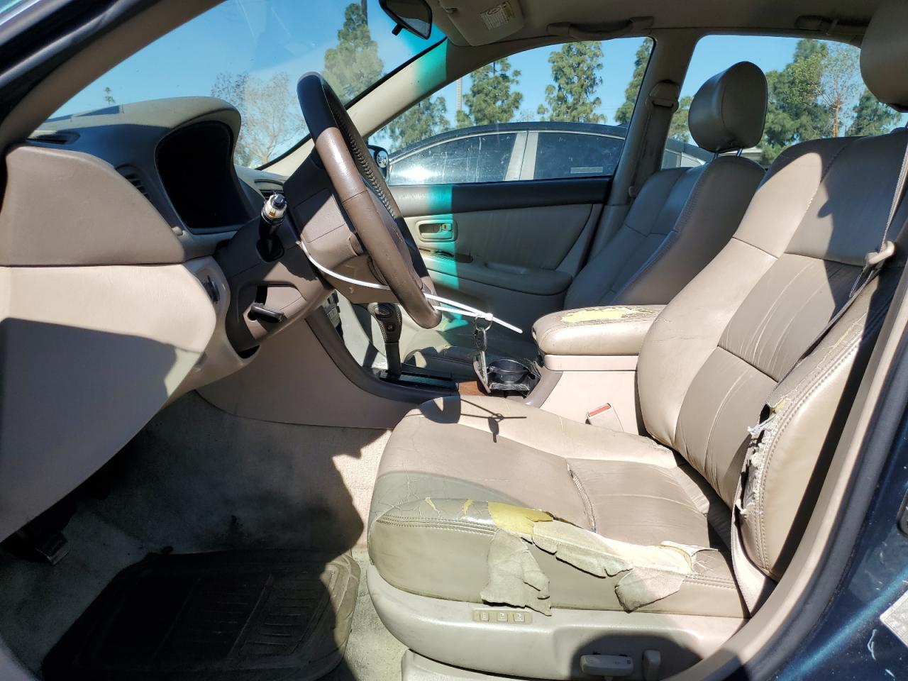 1997 Lexus Es 300 VIN: JT8BF22G9V0070261 Lot: 55957435