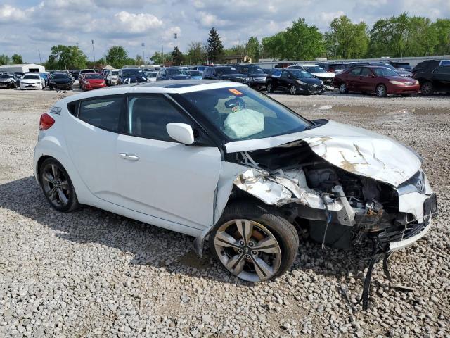  HYUNDAI VELOSTER 2016 Biały