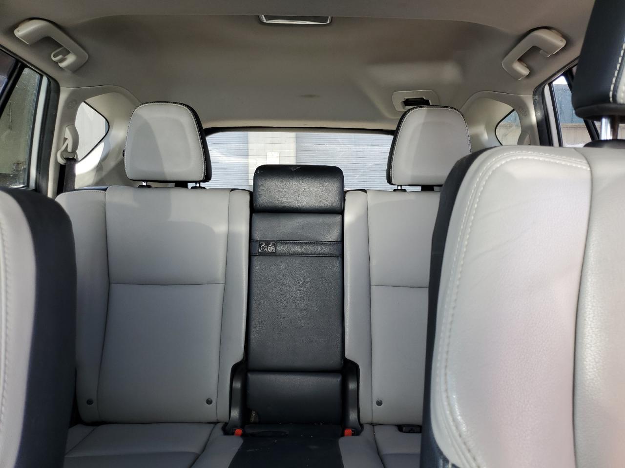 JTMDJREV6GD018500 TOYOTA RAV4 2016