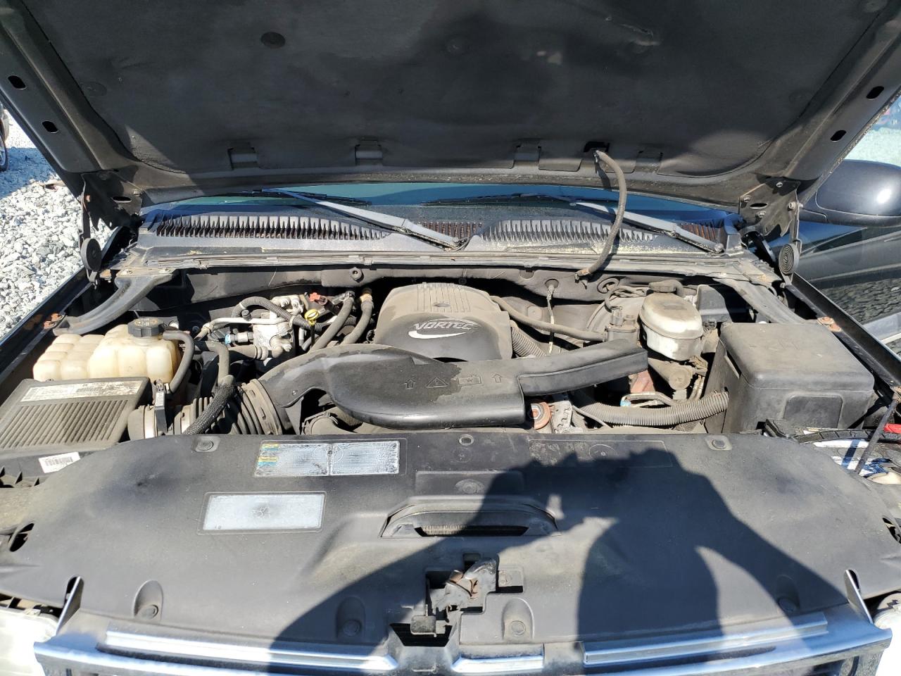 2003 Chevrolet Suburban K1500 VIN: 3GNFK16Z33G137747 Lot: 55563055