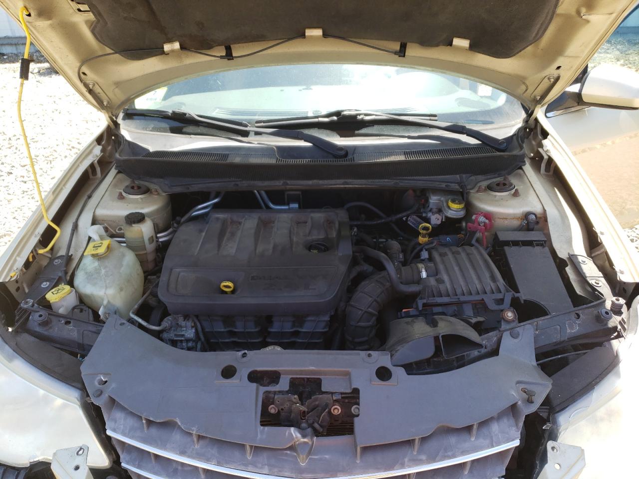 2010 Chrysler Sebring Limited VIN: 1C3CC5FB0AN179398 Lot: 57034905