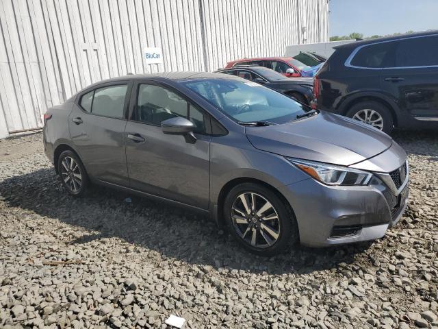  NISSAN VERSA 2021 Szary