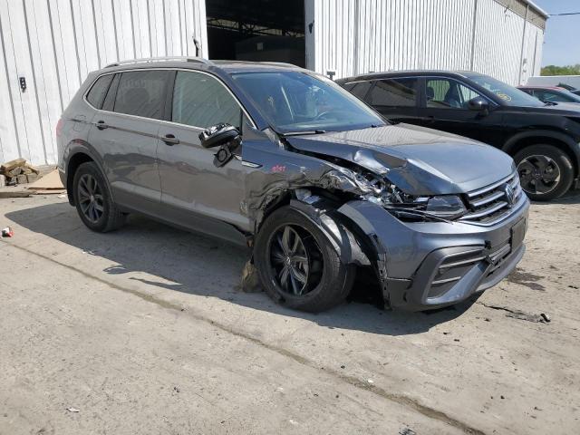  VOLKSWAGEN TIGUAN 2022 Серый