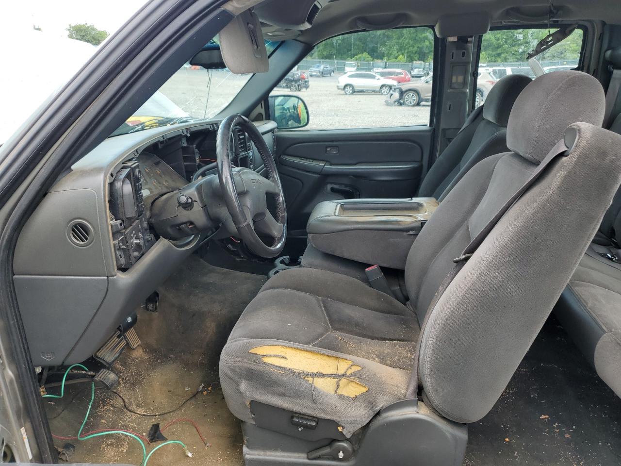2005 GMC New Sierra K1500 VIN: 1GTEK19B35E241510 Lot: 56581085