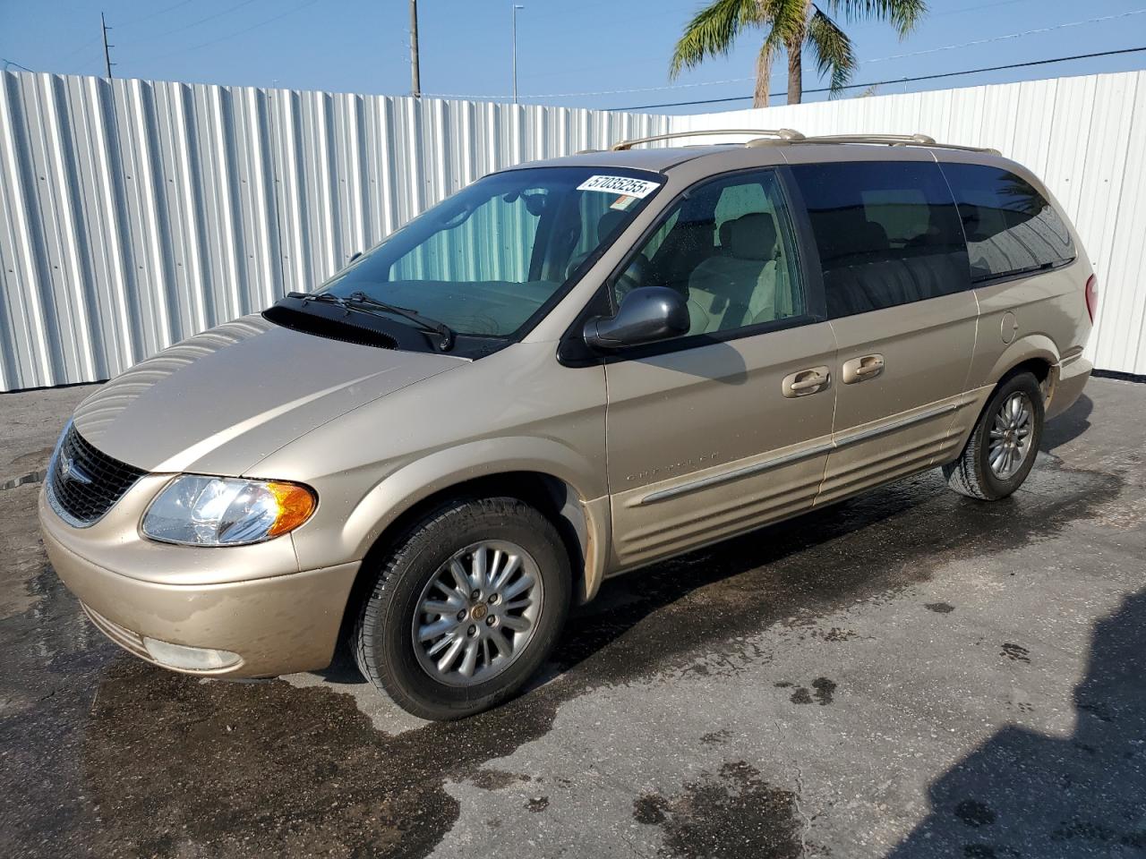 2C8GP64L61R164943 CHRYSLER MINIVAN Photo 1