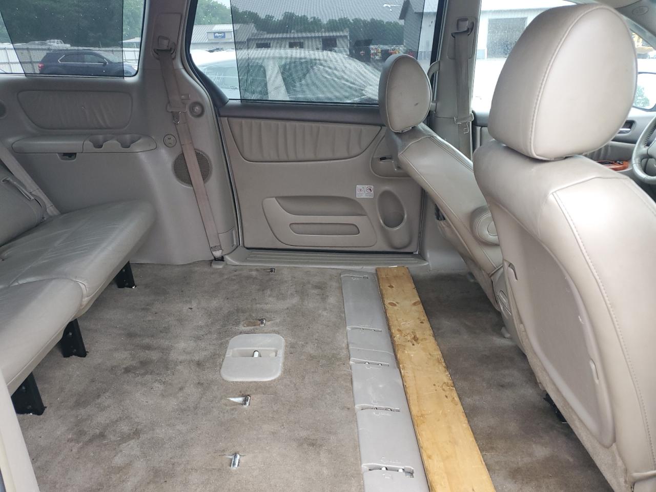 2010 Toyota Sienna Xle VIN: 5TDDK4CC0AS029585 Lot: 57260965