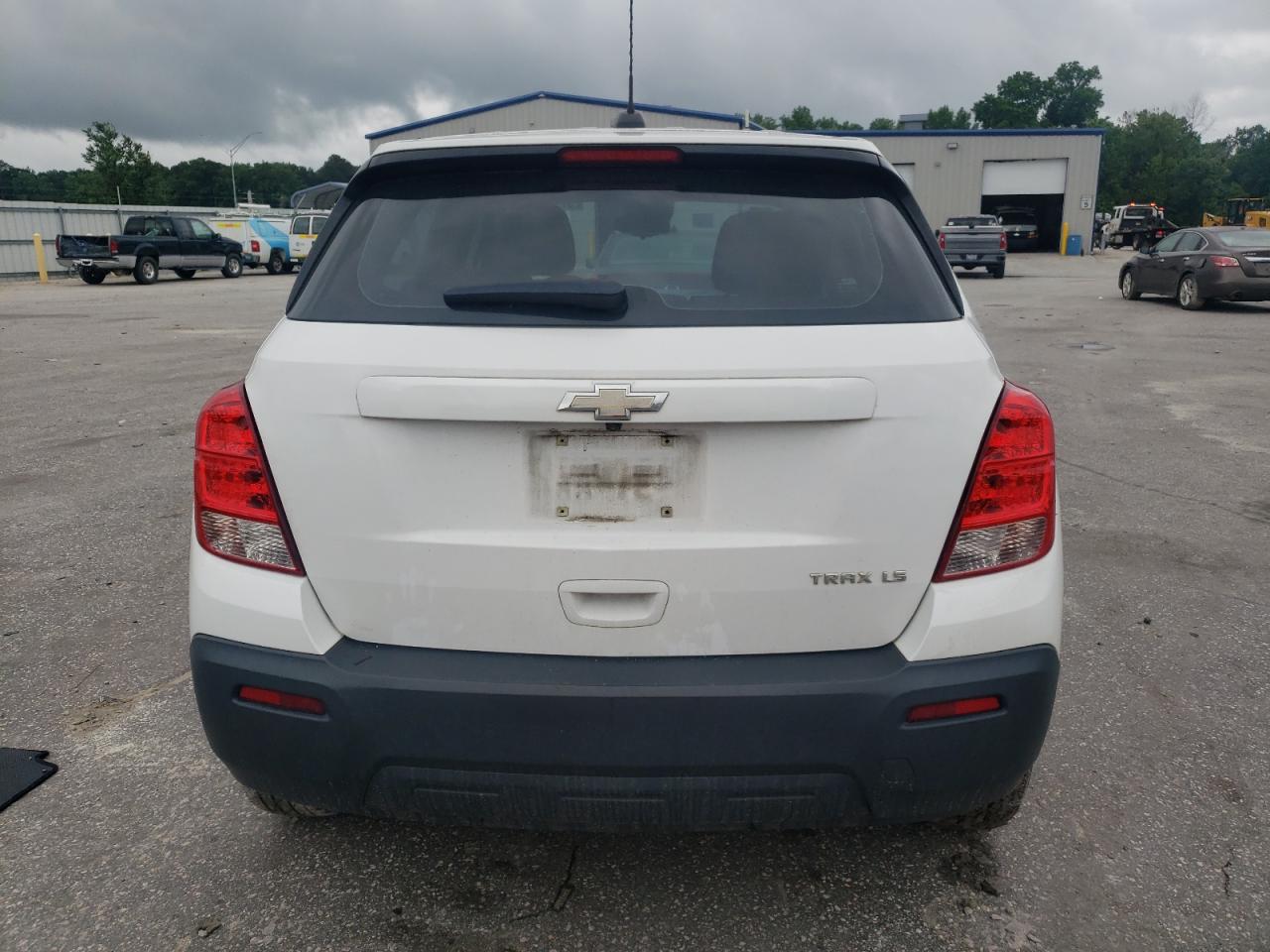 3GNCJKSB6GL265613 CHEVROLET TRAX 2016