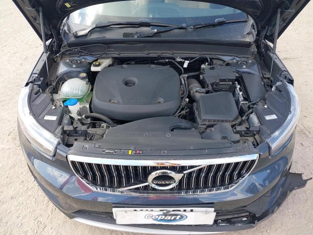 2019 VOLVO XC40 INSCR