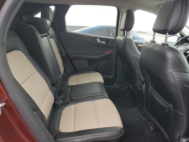 2021 FORD ESCAPE TITANIUM  