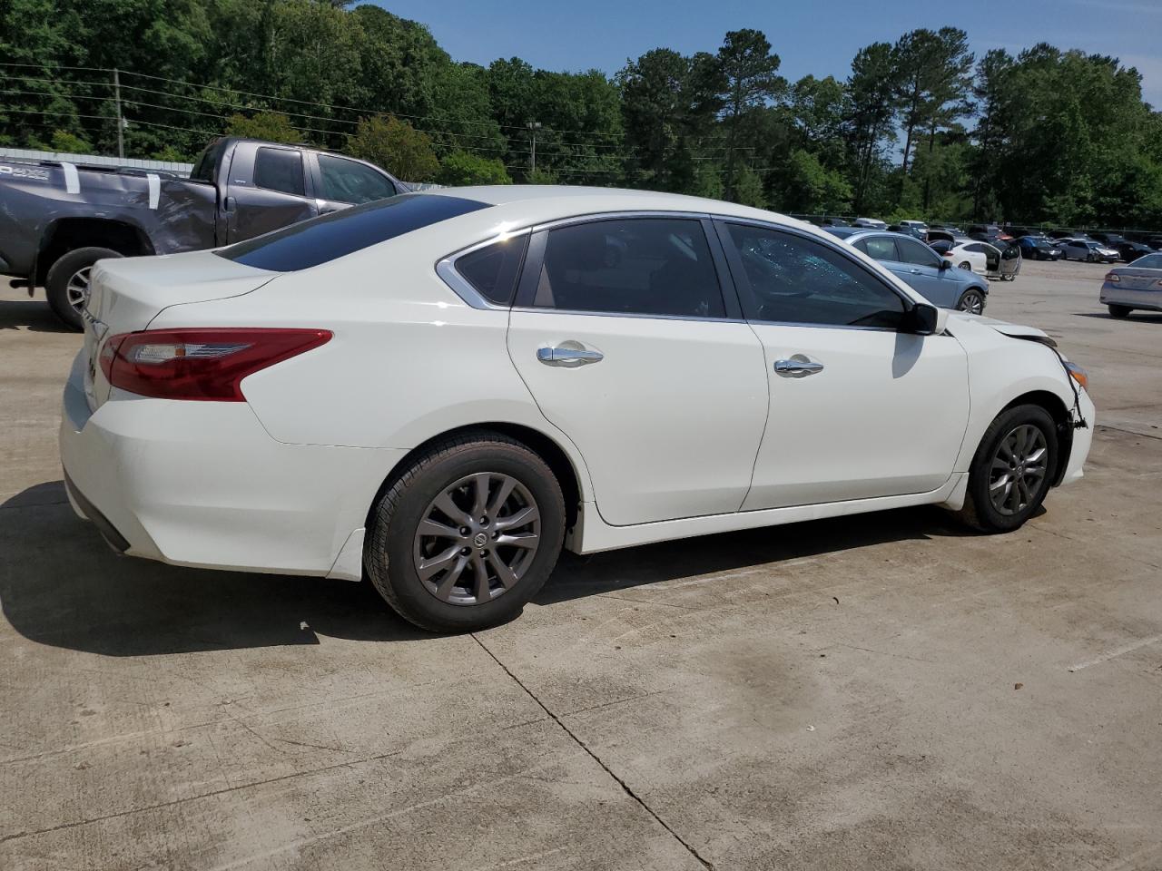 1N4AL3AP5JC218773 NISSAN ALTIMA 2018