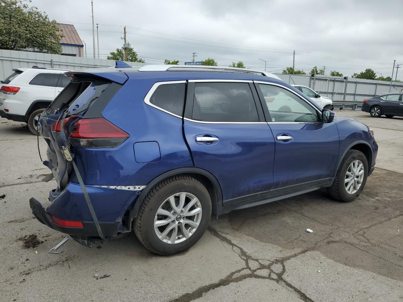 2020 Nissan Rogue S VIN: JN8AT2MT4LW038090 Lot: 56514615