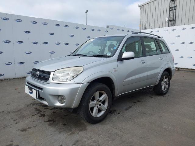 2004 TOYOTA RAV4 XT3 V for sale at Copart WHITBURN