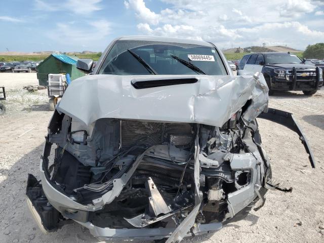  TOYOTA TACOMA 2019 Серый