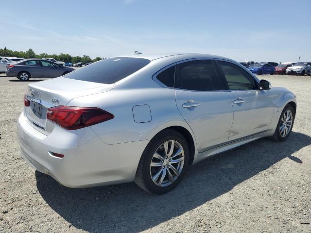  INFINITI Q70 2017 Srebrny