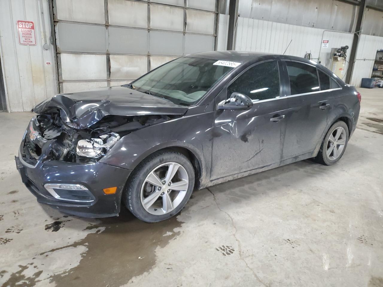 2015 Chevrolet Cruze Lt na sprzedaż w Des Moines, IA - Front End