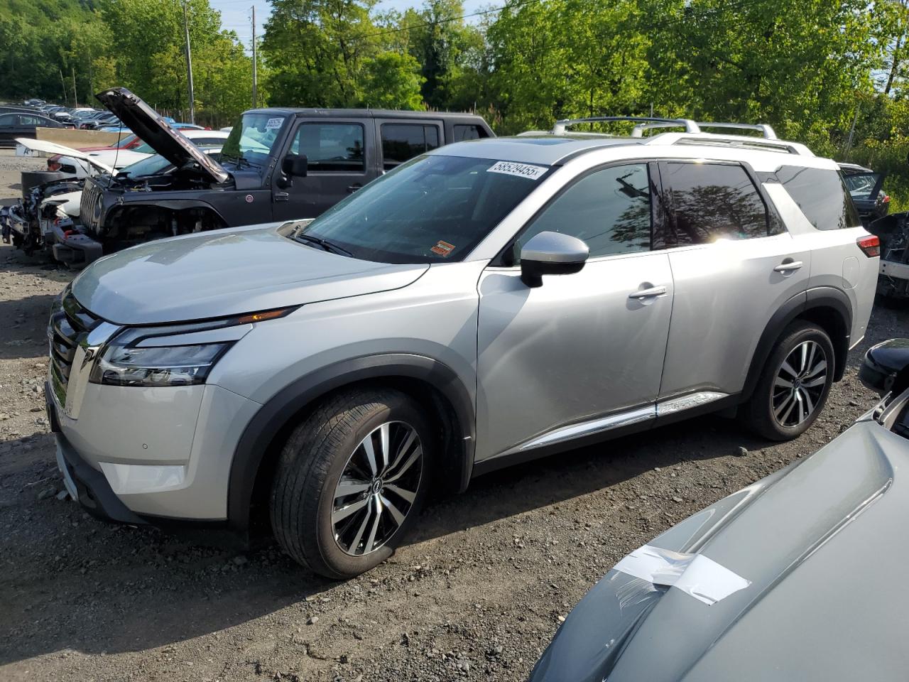 2024 Nissan Pathfinder Platinum for Sale in Marlboro, NY - Side