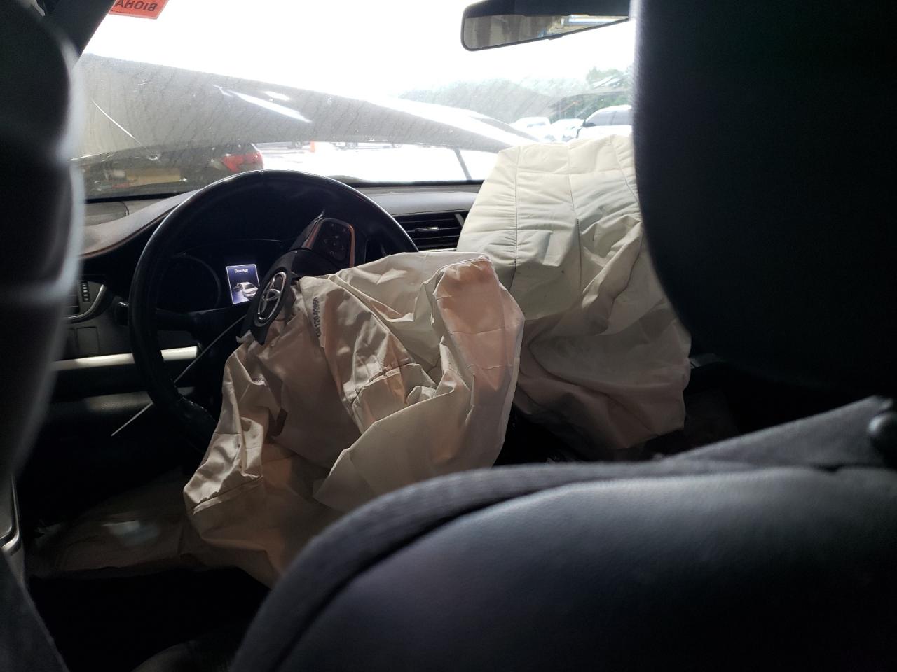4T1BF1FK4GU611363 TOYOTA CAMRY 2016