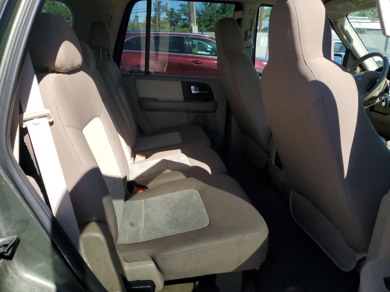 2005 Ford Expedition Xlt VIN: 1FMPU16575LB01825 Lot: 56002415